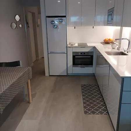 Apartment St Jean De Luz Centre Coquet T2 Plage, Thalasso, A Pied Saint-Jean-de-Luz